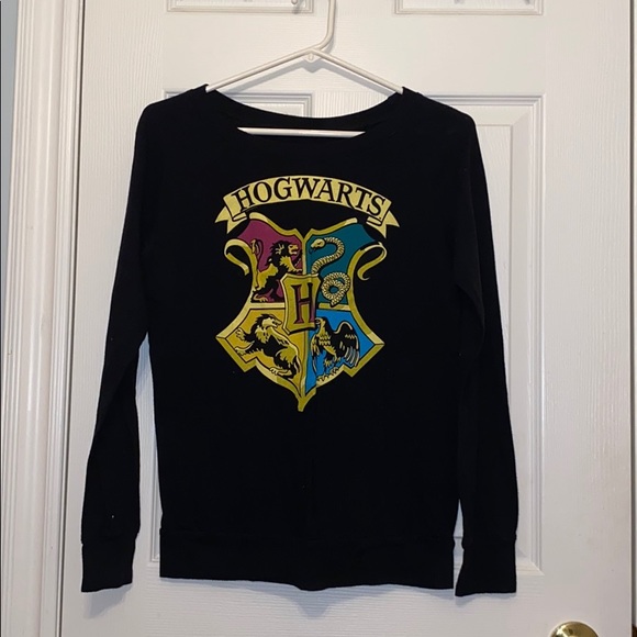 Hot Topic Hogwarts Long Sleeve - Picture 2 of 2